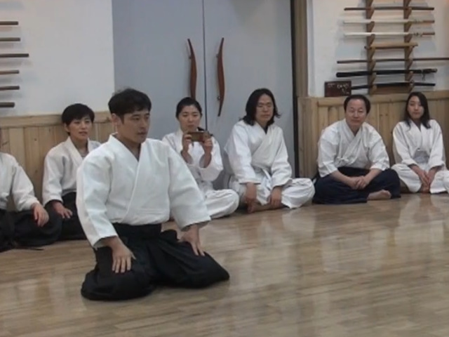 제8회 우호연무회, 윤준환 4단