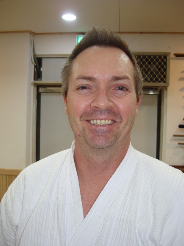 아이키도 입문  Introduction to Aikido by Damian Stevens 4단 논문